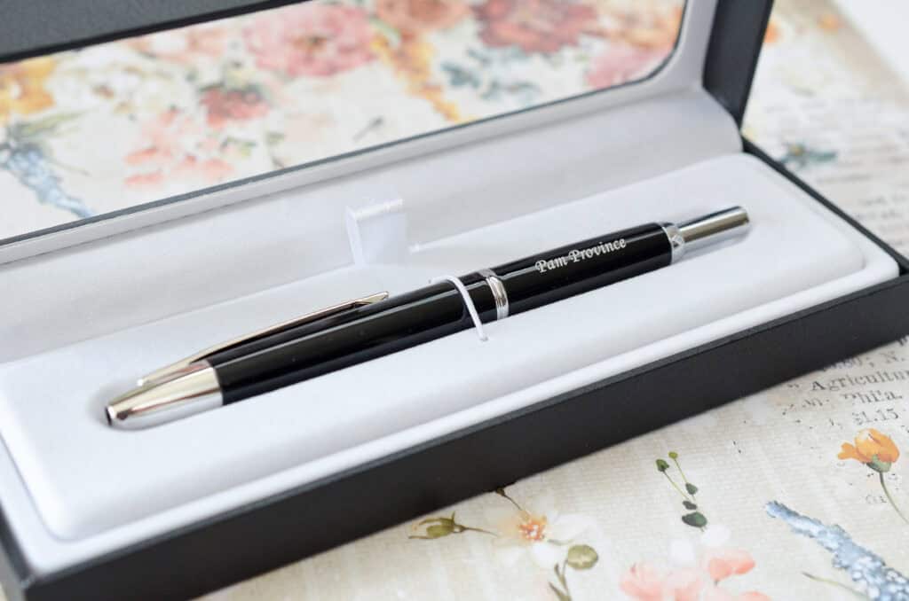 Vanishing Point Decimo fountain pen in gift box